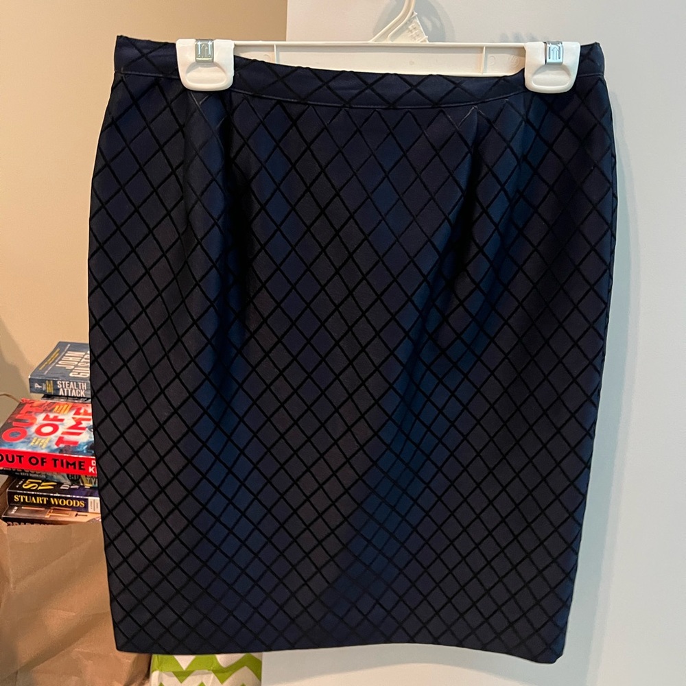 Vintage noviello bloom suit skirt